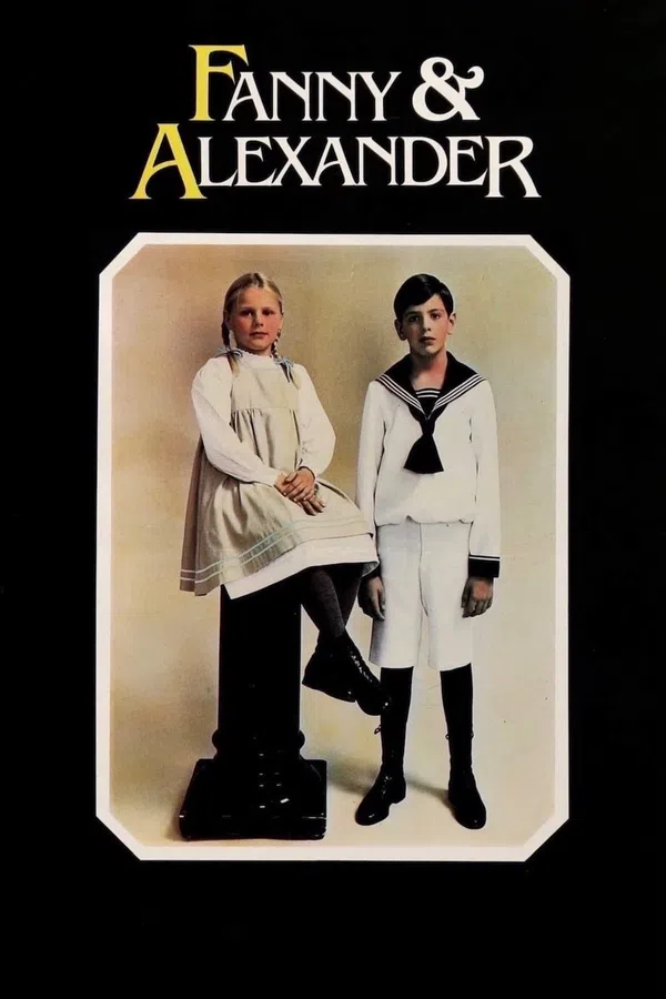 Poster phim Fanny and Alexander trên KHOPHIM
